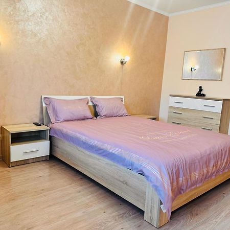 Apartaments Sichovyh Strilciv 68A Ивано-Франковск Экстерьер фото