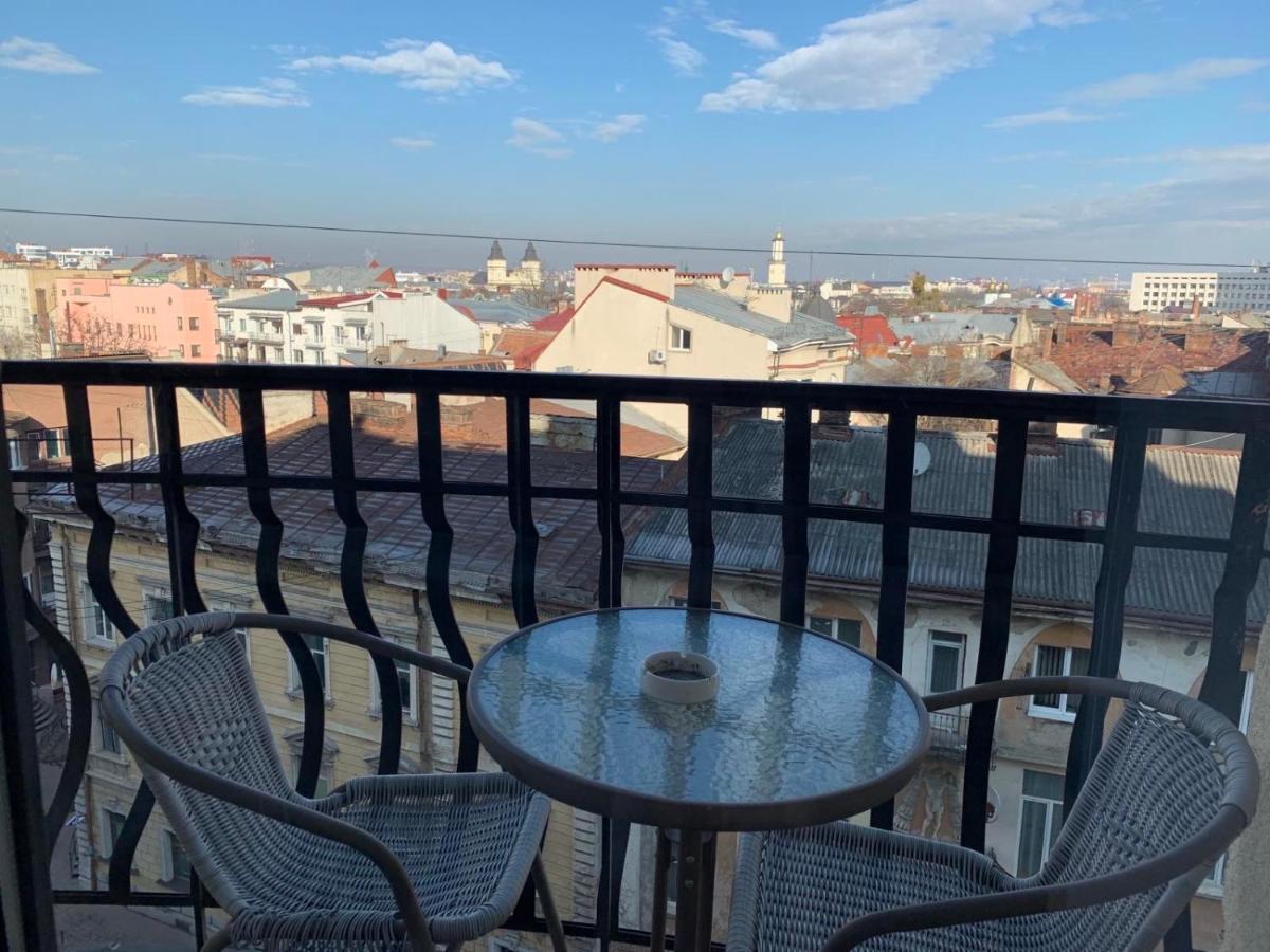 Apartaments Sichovyh Strilciv 68A Ивано-Франковск Экстерьер фото
